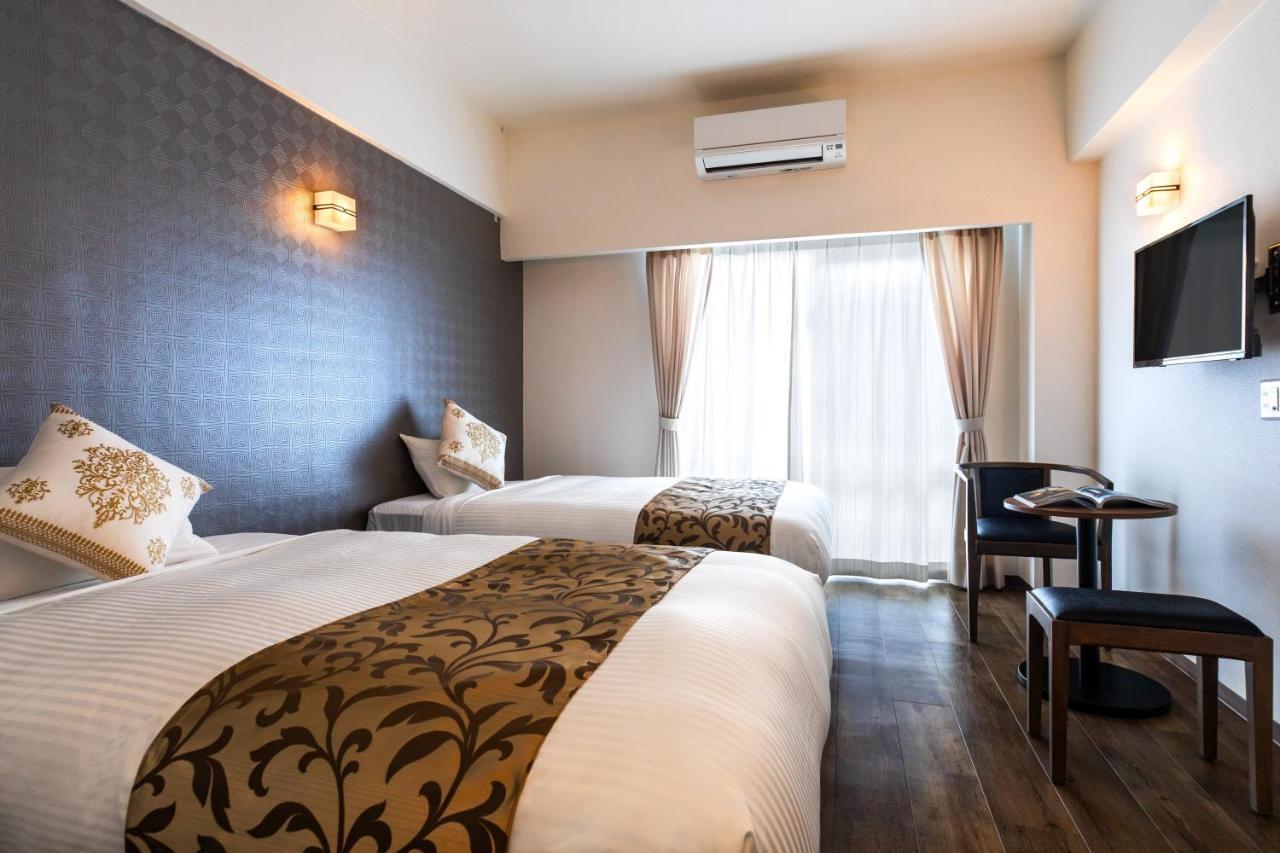 Mr.Kinjo In Naminoue Aparthotel Naha Ngoại thất bức ảnh